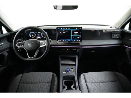 Volkswagen Tiguan Life Edition 1.5 TSI 150 pk 7-DSG | Trekhaak | Standkachel | Winterpakket | Navigatie | Apple Car... ActivLease financial lease
