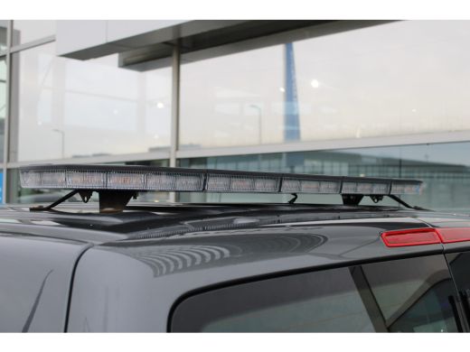 Volkswagen Transporter 2.0 TDI L1H1 | 150 pk | Automaat | Trekhaak | Adaptive Cruise | LED Zwaailampbalk | App Connect |... ActivLease financial lease