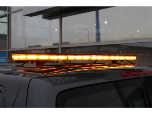 Volkswagen Transporter 2.0 TDI L1H1 | 150 pk | Automaat | Trekhaak | Adaptive Cruise | LED Zwaailampbalk | App Connect |... ActivLease financial lease
