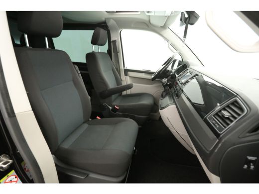 Volkswagen Transporter 2.0 TDI L2H1 | 204PK | DC | 5 Persoons | Panoramadak | Automaat | Airco | Camera | Carplay | Crui... ActivLease financial lease