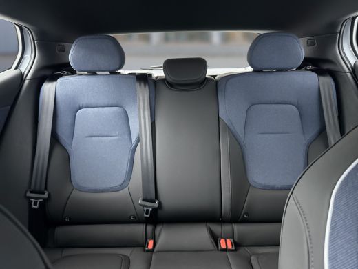 Volvo  EX30 Single Motor Extended Range Plus 69 kWh | Stoel/stuurverwarming | Keyless | Harman Kardon | Elekt... ActivLease financial lease