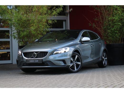 Volvo  V40 1.5 T3 Polar+ Sport | R-Design | Harman/Kardon | Panoramadak | Camera | Keyless