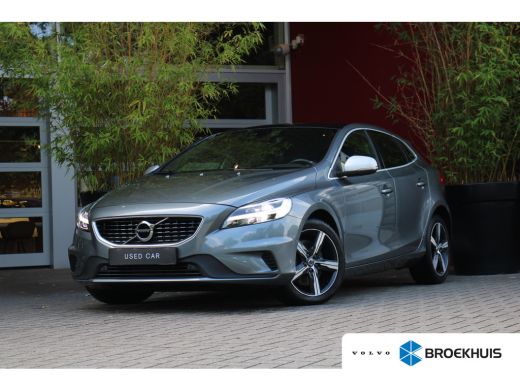 Volvo  V40 1.5 T3 Polar+ Sport | R-Design | Harman/Kardon | Panoramadak | Camera | Keyless Volvo  V40 1.5 T3 Polar+ Sport | R-Design | Harman/Kardon | Panoramadak | Camera | Keyless