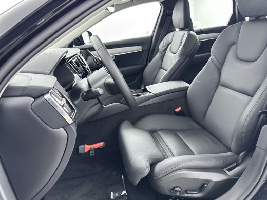 Volvo  V90 T8 Recharge Ultra Dark | 19" | Trekhaak | Gelaagd glas | 360 Camera | Panoramadak | Head-up | Ful... ActivLease financial lease