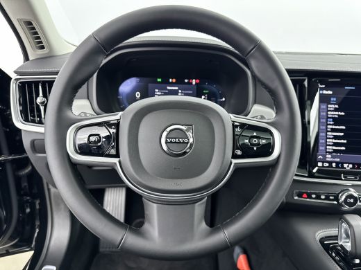 Volvo  V90 T8 Recharge Ultra Dark | 19" | Trekhaak | Gelaagd glas | 360 Camera | Panoramadak | Head-up | Ful... ActivLease financial lease