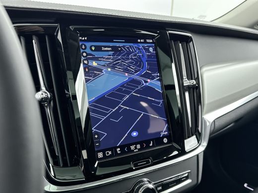 Volvo  V90 T8 Recharge Ultra Dark | 19" | Trekhaak | Gelaagd glas | 360 Camera | Panoramadak | Head-up | Ful... ActivLease financial lease