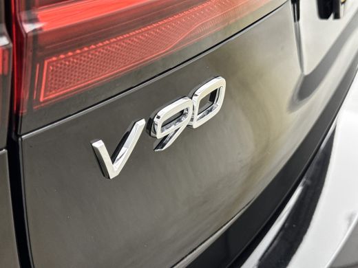 Volvo  V90 T8 Recharge Ultra Dark | 19" | Trekhaak | Gelaagd glas | 360 Camera | Panoramadak | Head-up | Ful... ActivLease financial lease