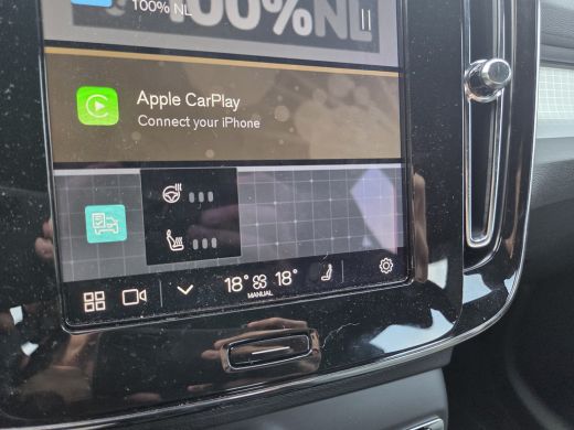 Volvo  XC40 2.0 B4 Plus Dark ActivLease financial lease