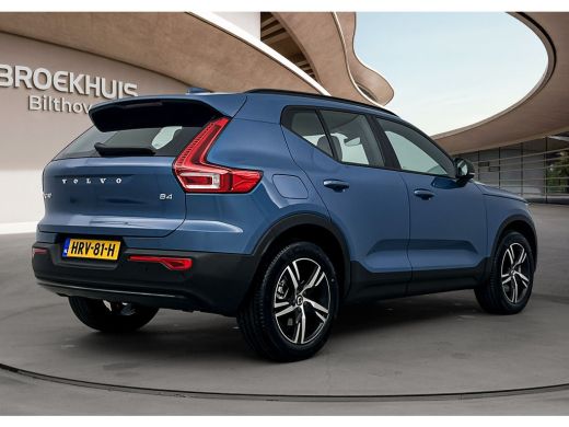 Volvo  XC40 2.0 B4 Plus Dark | Trekhaak | Reserve wiel | BLIS | Adaptive Cruiscontrol | Verwarmbare voorruit ... ActivLease financial lease