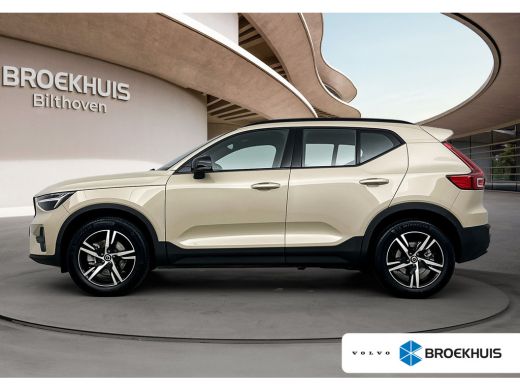 Volvo  XC40 2.0 B4 Plus Dark | Trekhaak | Reserve wiel | BLIS | Adaptive Cruiscontrol | Verwarmbare voorruit ...
