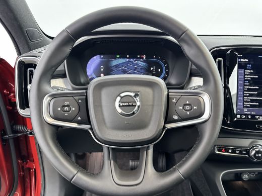 Volvo  XC40 B4 Plus Dark | 18" | Trekhaak | Elektrische stoelen | Harman Kardon | Adaptieve cruise | BILIS | ... ActivLease financial lease