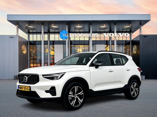 Volvo XC40 B4 Plus Dark | 18" | Trekhaak | Voorruitverwarming | Elektrische stoelen | Harman Kardon | Parkee... Volvo XC40 B4 Plus Dark | 18" | Trekhaak | Voorruitverwarming | Elektrische stoelen | Harman Kardon | Parkee...