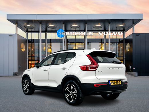 Volvo  XC40 B4 Plus Dark | 18" | Trekhaak | Voorruitverwarming | Elektrische stoelen | Harman Kardon | Parkee... ActivLease financial lease