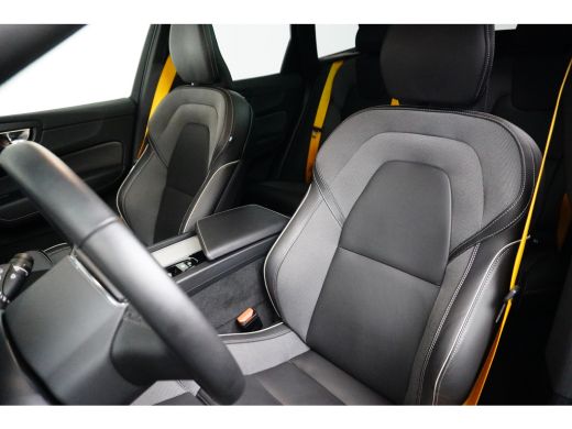 Volvo  XC60 2.0 T8 AWD Polestar Engineered ActivLease financial lease