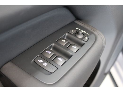 Volvo  XC60 T6 350PK Plus Dark | 360° | Getint Glas | Verwarmbare voorruit | Adap Cruise | HK audio | Memory ActivLease financial lease