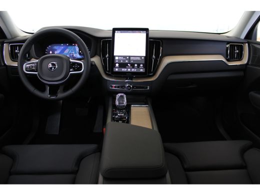 Volvo  XC60 T6 350PK Plus Dark | 360° | Getint Glas | Verwarmbare voorruit | Adap Cruise | HK audio | Memory ActivLease financial lease