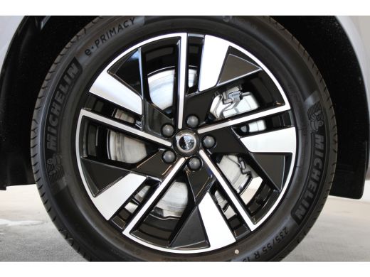 Volvo  XC60 T6 350PK Plus Dark | 360° | Getint Glas | Verwarmbare voorruit | Adap Cruise | HK audio | Memory ActivLease financial lease