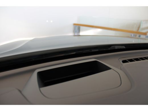 Volvo  XC60 T6 350PK Ultra Dark | Luchtvering | Getint Glas | B&W Audio | Massage ActivLease financial lease