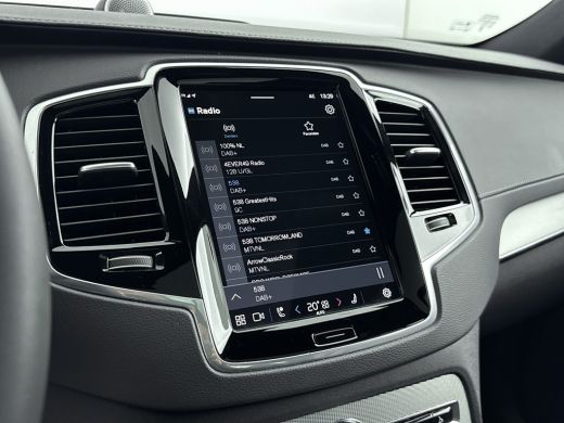 Volvo  XC90 2.0 T8 Recharge AWD Ultimate Dark | Trekhaak | Bower & Wilkins Audio | Gelamineerd Glas | Luchtve... ActivLease financial lease