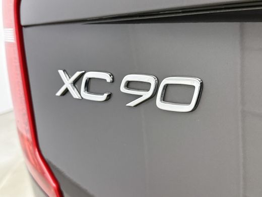 Volvo  XC90 T8 Recharge Ultimate Dark | Luchtvering | 360-Camera | Trekhaak | Panoramadak | Head-up Display |... ActivLease financial lease