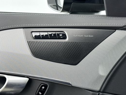 Volvo  XC90 T8 Recharge Ultimate Dark | Luchtvering | 360-Camera | Trekhaak | Panoramadak | Head-up Display |... ActivLease financial lease