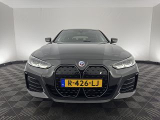 BMW i4 eDrive40 84 kWh M-Sportpack [ 3-Fase ] { SOH-95%} (INCL-BTW) *LEATHER-ALCANTARA | FULL-LED | ADAP...