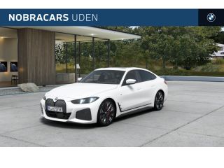 BMW i4 eDrive40 High Executive M Sport / Schuif-kanteldak / Comfort Access / Adaptieve LED / Stoelverwar...