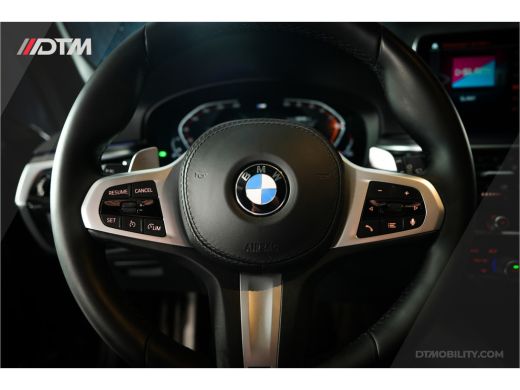 BMW 5 Serie Touring Dealer O.H. | 530i High Ex. M-Sport | | Pano | Harman Kardon | Laser ActivLease financial lease