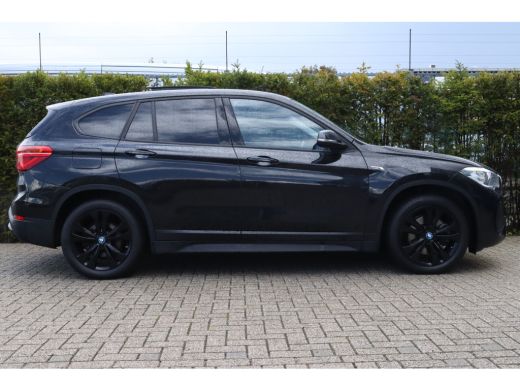 BMW X1 xDrive25e High Executive | Cruise Control | Panoramadak | Head-up | HiFi Audio | Stoelverwarming ... ActivLease financial lease
