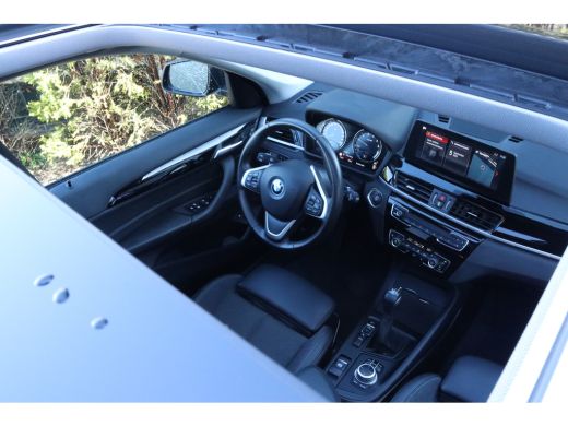 BMW X1 xDrive25e High Executive | Cruise Control | Panoramadak | Head-up | HiFi Audio | Stoelverwarming ... ActivLease financial lease