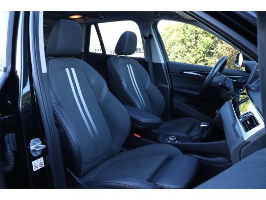 BMW X1 xDrive25e High Executive | Cruise Control | Panoramadak | Head-up | HiFi Audio | Stoelverwarming ... ActivLease financial lease
