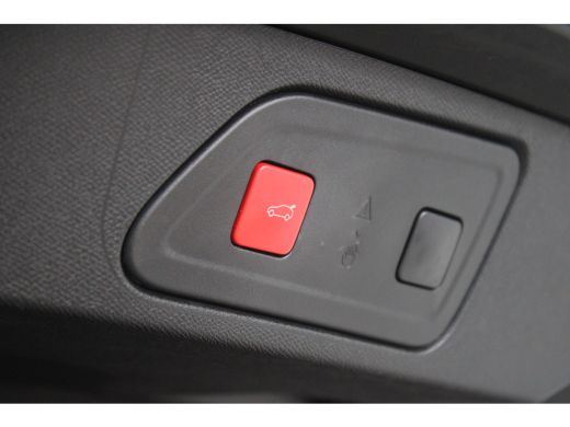 Citroën C5 Aircross 1.6 225-PK EAT8 AUTOMAAT Plug-in Hybrid Shine | LUXE UITVOERING | LEDEREN STOELEN | SCHUIFDAK | 3... ActivLease financial lease