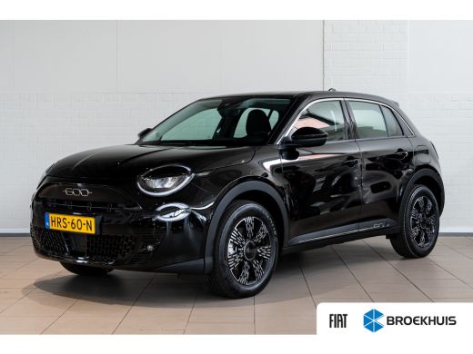 Fiat 600 1.2 Turbo 110 PK Automaat Hybrid Urban | Parkeersensoren | Apple Carplay & Android Auto | LED Mis... Fiat 600 1.2 Turbo 110 PK Automaat Hybrid Urban | Parkeersensoren | Apple Carplay & Android Auto | LED Mis...