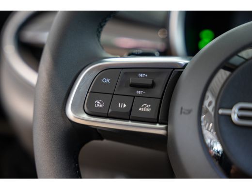 Fiat 600 1.2 Turbo 110 PK Automaat Hybrid Urban | Parkeersensoren | Apple Carplay & Android Auto | LED Mis... ActivLease financial lease