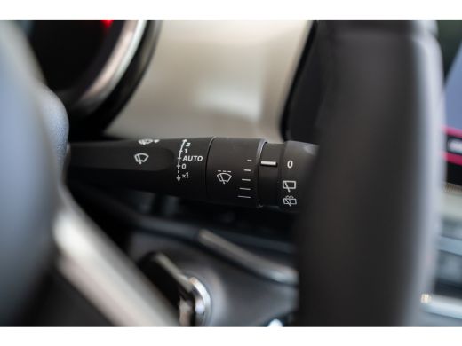 Fiat 600 1.2 Turbo 136PK Hybrid La Prima | Elektrische Achterklep | Leder | Stoel & Stuurverwarming | Came... ActivLease financial lease