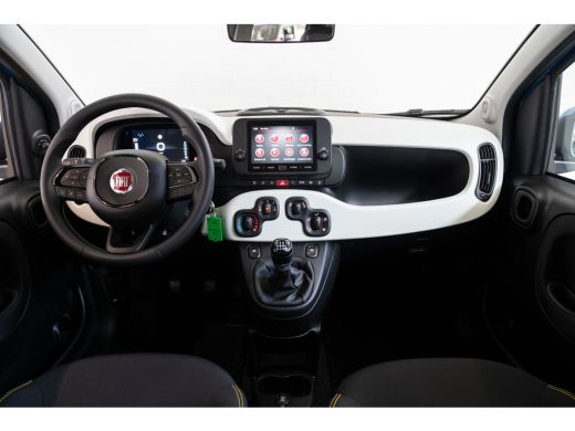 Fiat Panda 1.0 Hybrid Pandina | Apple Carplay & Android Auto | Parkeersensoren | Cruise Controle | Airco | ActivLease financial lease