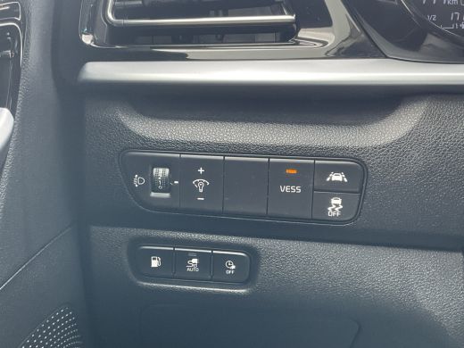 Kia Niro 1.6 GDi Plug-in PHEV Navi/Cam Stoel/stuurverw DynamicLine Plug-in ActivLease financial lease