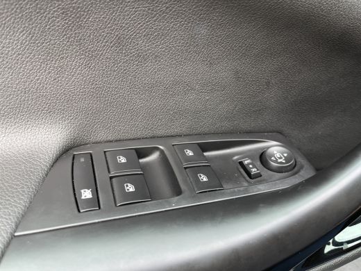 Opel Astra Sports Tourer 1.2 Design & Tech 130pk | Achteruitrijcamera | Apple Carplay/Android Auto|telefooni... ActivLease financial lease