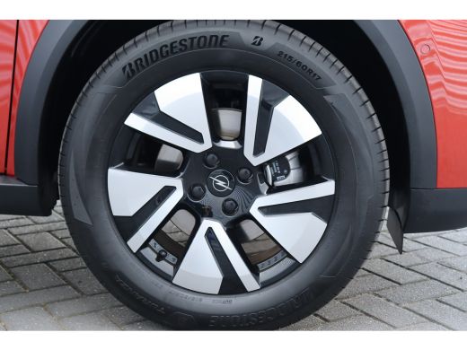 Opel Frontera ELECTRIC 44KWH 113PK GS AUTOMAAT NAVI / CLIMA / LED / PDC / 17" LMV  / CAMERA / WINTERPAKKET / BL... ActivLease financial lease