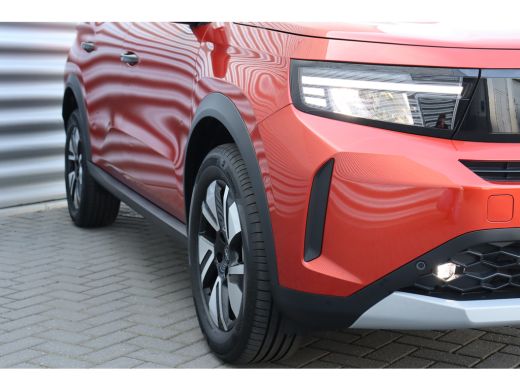 Opel Frontera ELECTRIC 44KWH 113PK GS AUTOMAAT NAVI / CLIMA / LED / PDC / 17" LMV  / CAMERA / WINTERPAKKET / BL... ActivLease financial lease