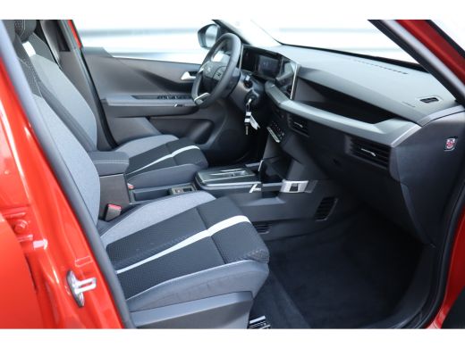 Opel Frontera ELECTRIC 44KWH 113PK GS AUTOMAAT NAVI / CLIMA / LED / PDC / 17" LMV  / CAMERA / WINTERPAKKET / BL... ActivLease financial lease