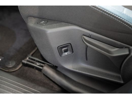 Opel Grandland GS 73 kWh | Achterbank in delen neerklapbaar | Achteruitrij assistent | Achteruitrijcamera ActivLease financial lease