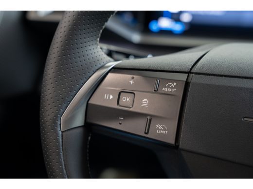 Opel Grandland GS 73 kWh | Achterbank in delen neerklapbaar | Achteruitrij assistent | Achteruitrijcamera ActivLease financial lease