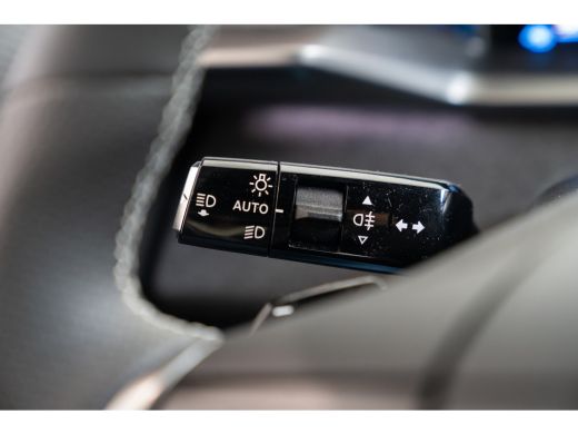 Opel Grandland GS 73 kWh | Achterbank in delen neerklapbaar | Achteruitrij assistent | Achteruitrijcamera ActivLease financial lease