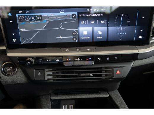 Opel Grandland GS 73 kWh | Achterbank in delen neerklapbaar | Achteruitrij assistent | Achteruitrijcamera ActivLease financial lease