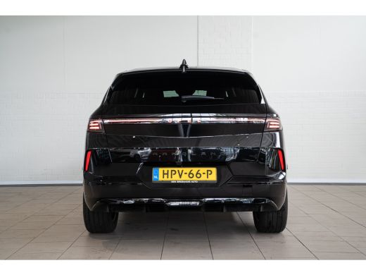 Opel Grandland GS 73 kWh | Achterbank in delen neerklapbaar | Achteruitrij assistent | Achteruitrijcamera ActivLease financial lease