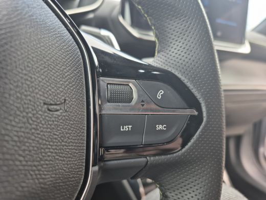 Peugeot 2008 1.2 Hybrid 136 GT | Achteruitrijcamera | Afwijkende dakkleur | DAB ontvanger ActivLease financial lease