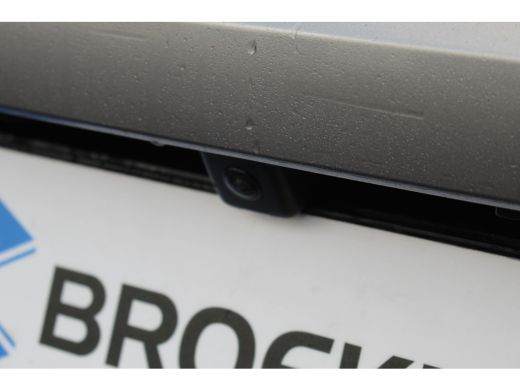 Peugeot 208 Hybrid 100 e-DCS6 Allure | Drive Assist | Camera | Adapt. Cruise | Carplay | Stoelverwarming | LE... ActivLease financial lease