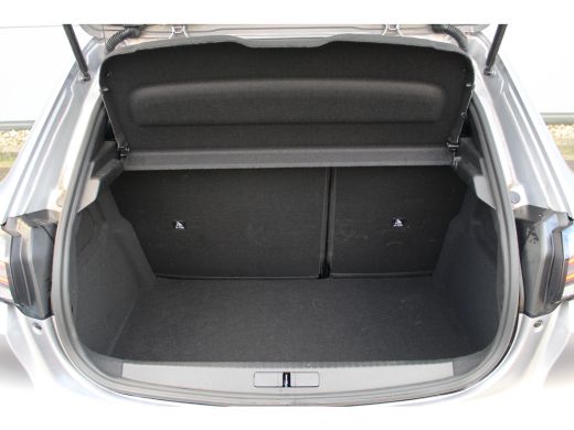 Peugeot 208 Hybrid 100 e-DCS6 Allure | Drive Assist | Camera | Adapt. Cruise | Carplay | Stoelverwarming | LE... ActivLease financial lease