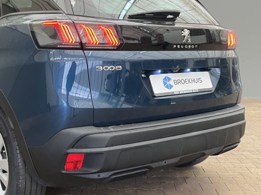 Peugeot 3008 1.2 PureTech Active Pack Camera | Afneembare Trekhaak | Climate Control | Stoelverwarming | Parke... ActivLease financial lease